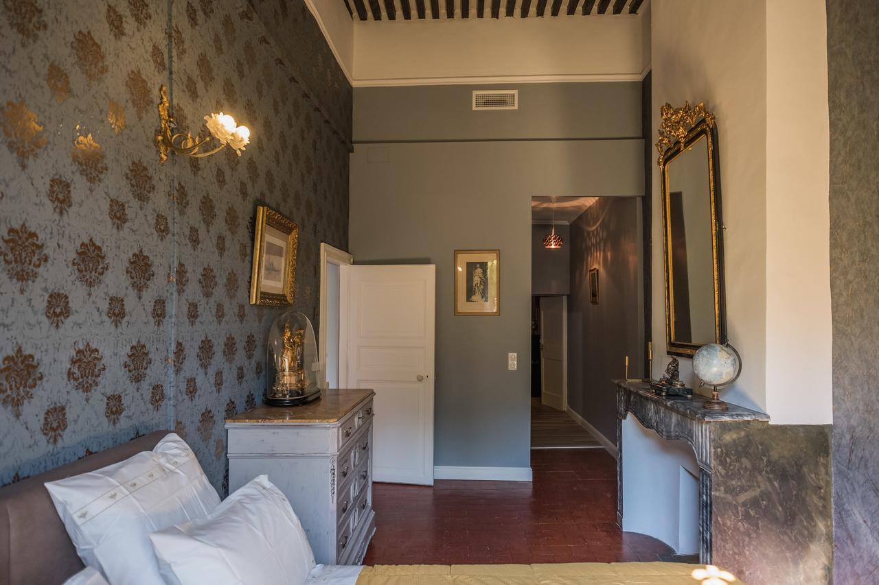 Pézenas Les Suites De Peyrat מראה חיצוני תמונה
